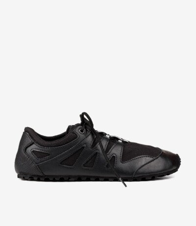 Ahinsa Chitra Trek&Trail barefoot black sneakers